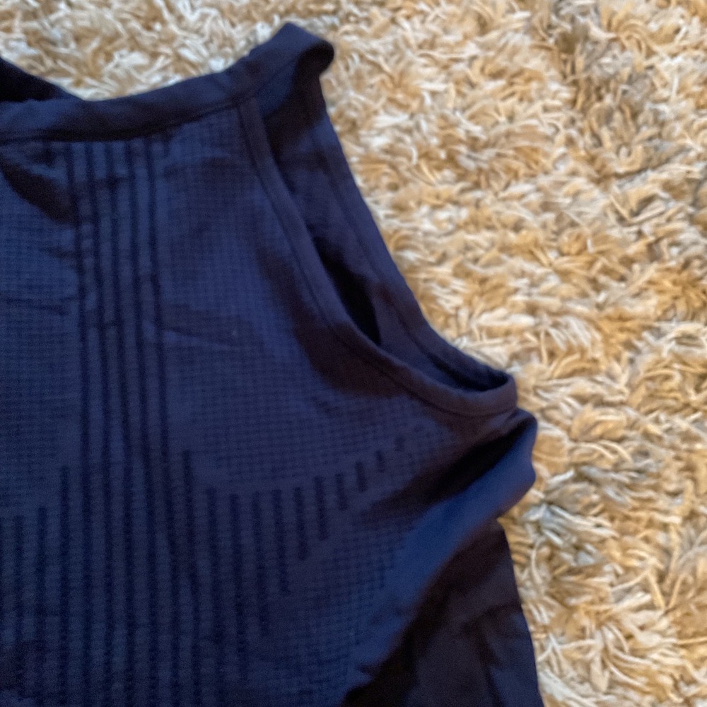 Athleta Renew High Neck Tank Navy Blue Seamless Active Top 223966 Small - Picture 10 of 11